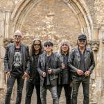 artist image Scorpions - 1990 - Crazy World 07 - kicks after six Wind of Change: The Collection