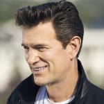 artist image Chris Isaak Can't Do A Thing (To Stop Me) Best Of Chris Isaak
