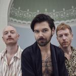 artist image Biffy Clyro Umbrella (Rihanna Cover) Missing Pieces