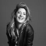 artist image Sarit Hadad (שרית חדד) Tagid she-ata kan (תגיד שאתה כאן) תגיד שאתה כאן - Single