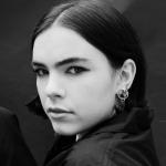 artist image BENEE feat. Grimes Sheesh Hey u x