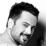 artist image Emre Altuğ Bu Kadar Mı Dudak Dudağa