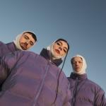 artist image estraden feat. Eah Sommarn är över Sommarn är över (feat. E.A.H.) - Single