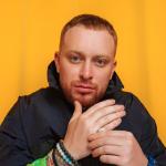 artist image Леша Свик Плакала когда он уходил ты плакала (Dilozor.com) Плакала - Single