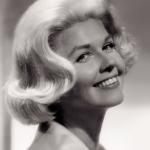 artist image Film Music World Фильм КРУЭЛЛА / CRUELLA 2021 музыка 🎬 OST #1 Doris Day Perhaps Perhaps Эмма Стоун Latin for Lovers